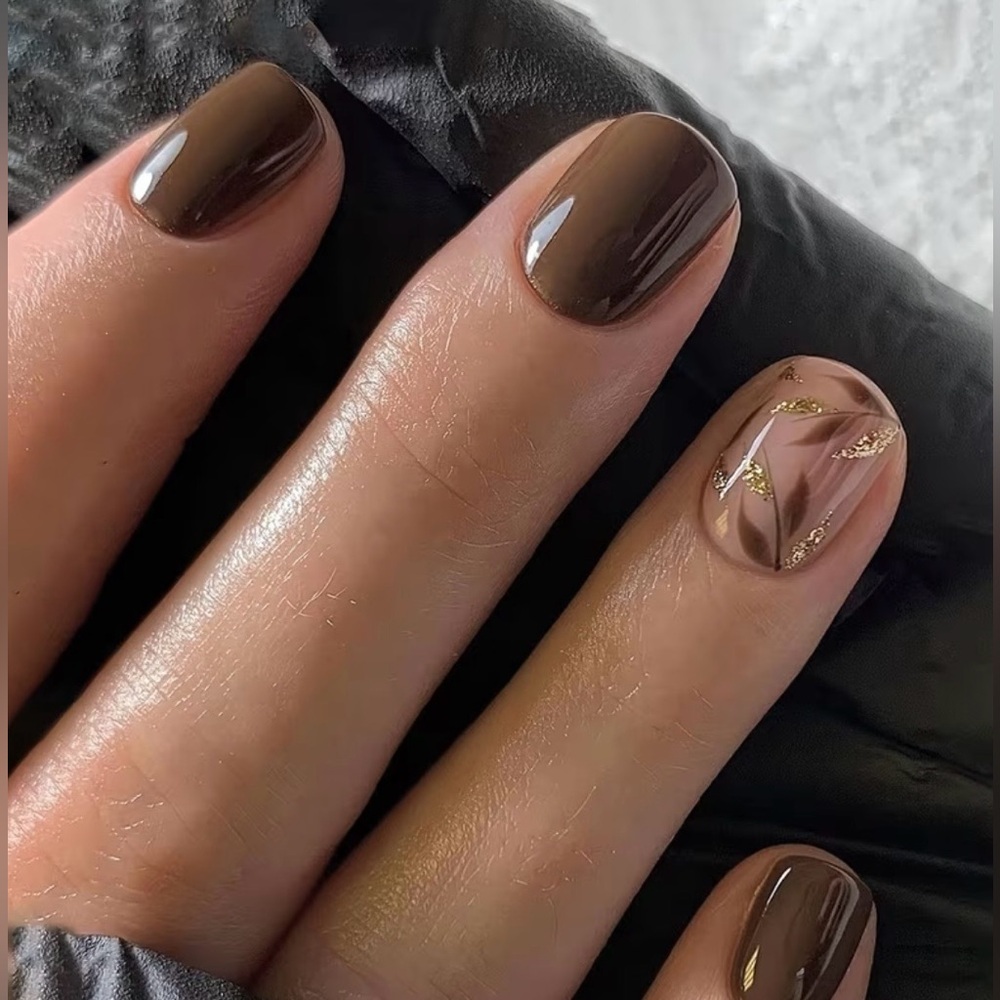 Brand New 24pcs Solid Brown Leaf and Golden Glitter Design Press-On Nails